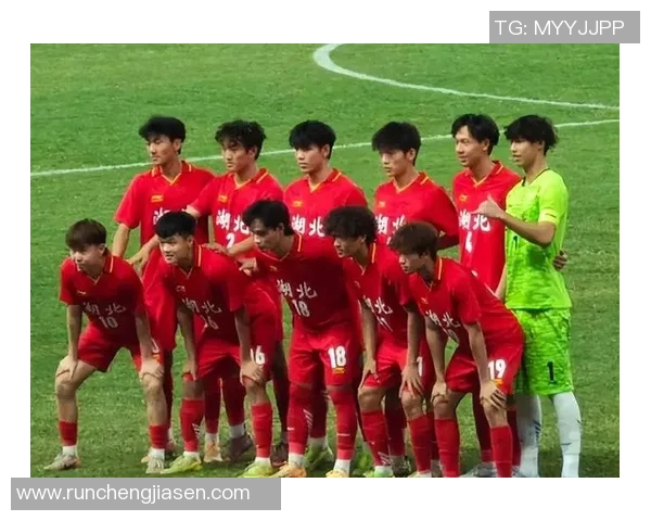 武汉足球队的蜕变之路：从传统到现代的战术转型解析